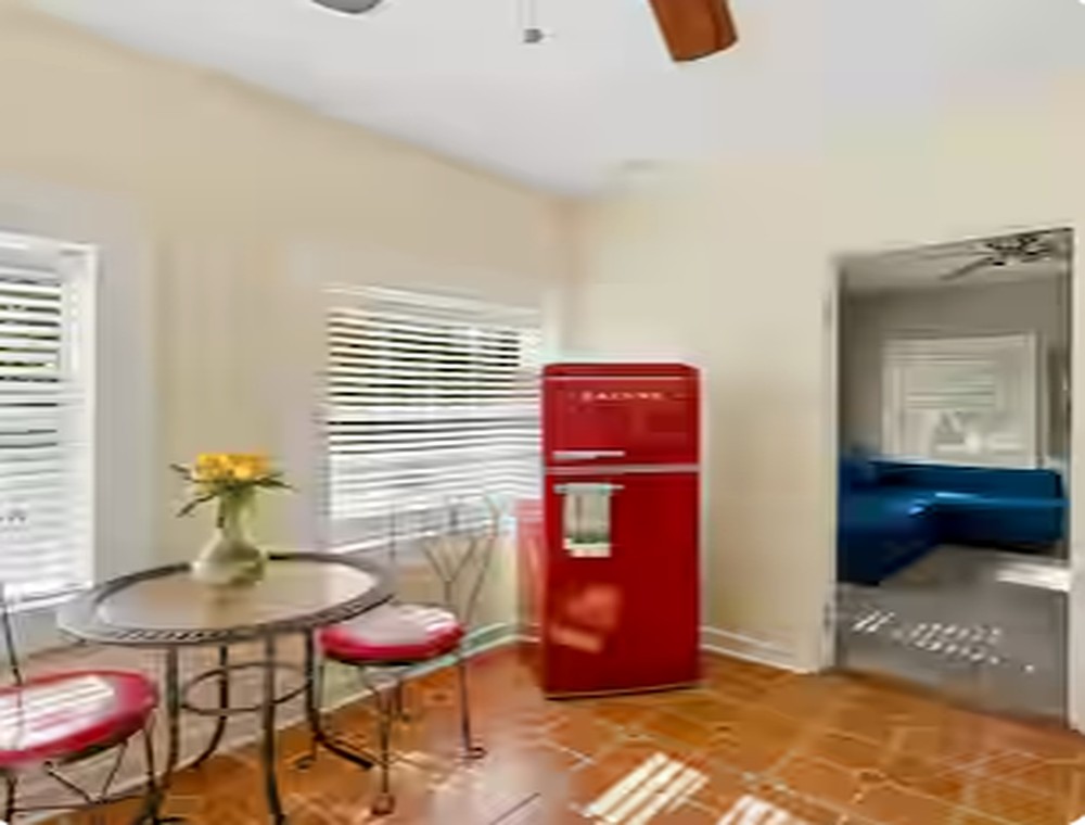 Upstairs dining nook and kitchenette area